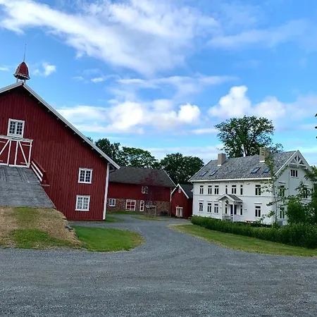 Storsand Gard Apartman