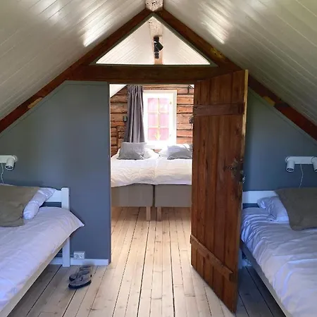 Storsand Gard Apartman