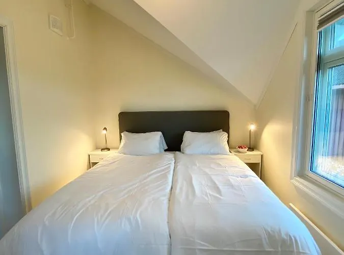 Storsand Gård *
