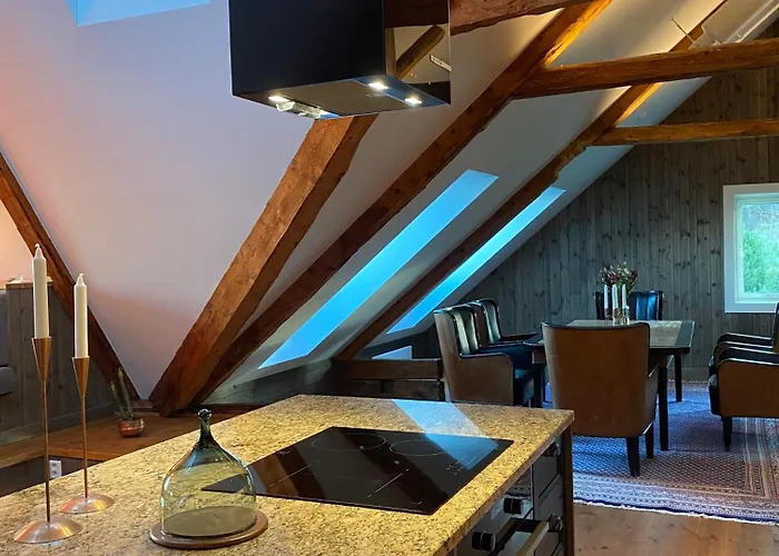 Storsand Gård *