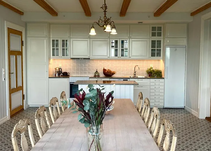 Storsand Gård *